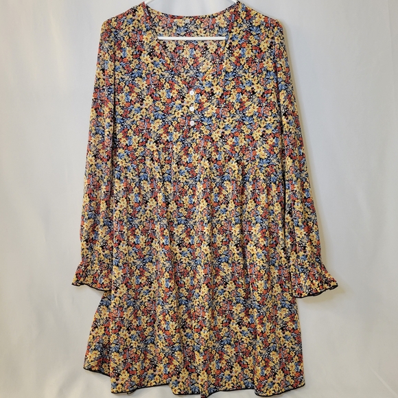 Source Unknown Dresses & Skirts - Source Unknown Floral Long Sleeve Dress - Multicolor